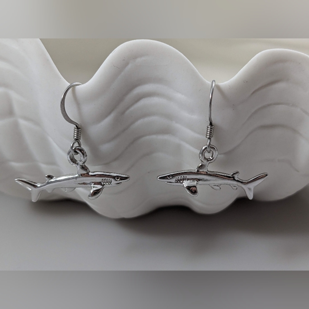 Wave Cuff Bracelet with Baby Shark earrings. Made in the USA - Picture 5 of 10